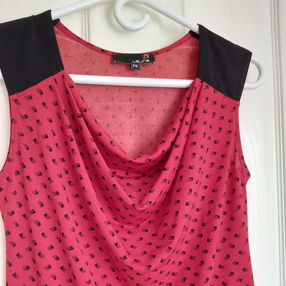 2/$15 Laura red sleeveless tio - Picture 2 of 3